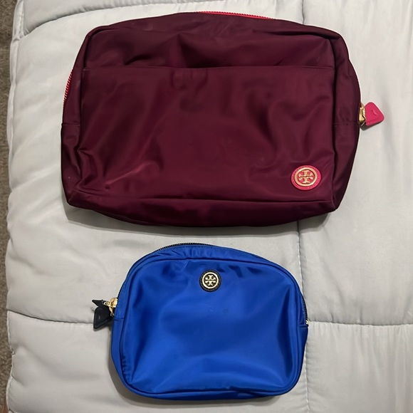 PRELOVED TORY BURCH COSMETIC CASE - Picture 7 of 7